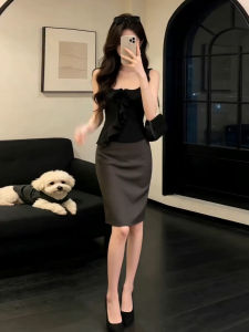 LIRUSHAN | Lace Ruffles Black Halter Dress Set