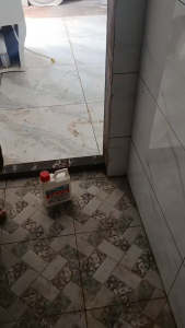 Tẩy Bồn Sứ Bồn Lavabo Tẩy Gạch Men Tẩy Cặn Canxi Tẩy Ố Vàng Ố Đen Trên Bồn Sứ Và Gạch Nhà Tắm Jack 1200ml