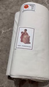 ( per setengah meter ) kain MORI cap OSSIN kaci osin cap ibu dan anak lebar 90 cm katun polyester bahan kafan jenasah jenazah ari sabuk silat media batik membatik ecoprint eco print jumputan saring saringan teh kopi susu kedelai kantong celana