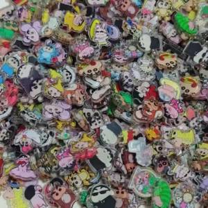Bandai | 50pcs/set Cartoon Crayon Shin-chan Cute COS Laminating Acrylic Cream Glue Phone Case DIY Patch Accessories Random Repeated