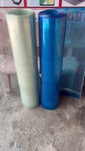 Khổ cao 1m và 1.2m x dày 8zem) Tôn nhựa phẳng lấy ánh sáng màu Xanh và màu Trắng mờ che nắng mưa