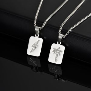 สร้อยคอพร้อมจี้ฟ้าผ่ารูปทรงเรขาคณิตเหล็กกล้าไร้สนิม Kemstone สำหรับผู้ชาย