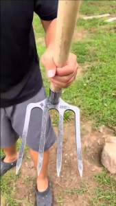 ALL steel 4 -tooth Harrow/Soil rake manganese steel toothed plow rake flat loosening erath  rake Garden Tool