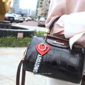 Tas Selempang Wanita Terbaru 2025 Mewah Branded Import Batam tad Cewe Korean Slempang Kulit Pesta