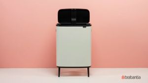 Brabantia ถังขยะ สแตนเลสแบบกด บราบันเทีย รุ่นทรงสี่เหลี่ยม60 ลิตร ขนาด1ช่อง BO Touch Bin with 1 Inner Bucket 60 litre.