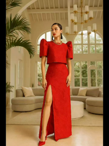 DIVINENew Hot Trend Best Seller Trending Puff Sleeves Top and High Slit Maxi Pencil Skirt • xs to medium • classy and elegant • timeless classic • timeless piece • casual office or party • classic piece • super kapal ng tela • hindi kayo ma