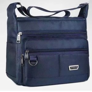 Large Capacity Oxford Cloth Mens Casual Shoulder Bag Water Resistant Crossbody Bag Durable Zipper for Leisure And Travel