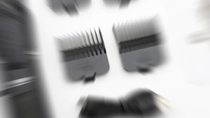 Hiena Powerful Electric Hair Clippers for Men Professional Barber Hair Cutting Machine Cordless Wet and Dry Haircut HYN-270