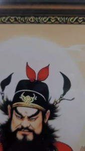 Tranh chung quỳ tranh kính cường lực có khung chỉ phào có móc treo hoàn thiện có tặng đinh đóng tường treo tranh