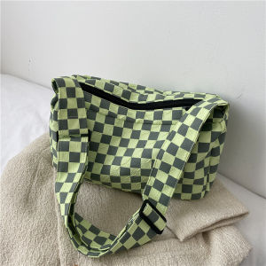 กระเป๋าผ้าใบทรงโต้รุ่นใหม่ปี 2021 สำหรับผู้หญิง กระเป๋าสะพายข้างแบบสะพายข้างความจุขนาดใหญ่สำหรับนักเรียน กระเป๋าสะพายข้างแบบลำลอง