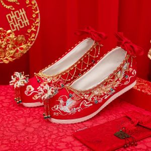 New Chinese Style Wedding Shoes Handmade Beaded Hanfu Wedding Red New Bride Embroidered Wedding High Heel Increase Inner Shoes