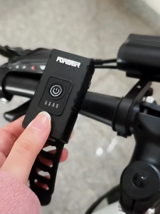 ไฟจักรยานด้านหน้า สําหรับจักรยานเสือภูเขา ไฟเตือนไฟฉาย ไฟท้ายจักรยาน ขี่กลางคืนแสงสว่างสุดไฟหน้าอุปกรณ์ขี่ สําหรับติดด้านหน้ารถจักรยาน Night running lights