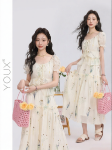 YOUXIANG | Bộ Đồ Nữ Thêu Mùa Hè Áo T Tay Bóng và Chân Váy