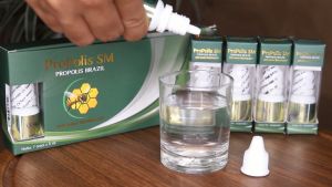 Obat Untuk Menghilangkan Bau Mulut Agar Nafas Lebih Segar - Penghilang Bau Mulut / Bau Nafas - Obat Bau Mulut Menahun - Obat Bau Mulut Alami - Obat Halitosis / Bau Nafas Tidak Sedap - Bau Mulut Dari Gigi - Bau Mulut Dari Lambung - Propolis SM Herbal Alami