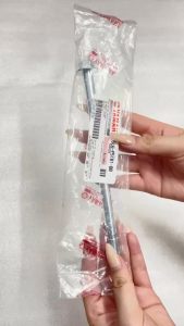 Trục bánh cốt bánh trước Exciter 150 Sirius Jupiter Ya Z zin mới - 3AY-F5181-01/5C6-F5181-00