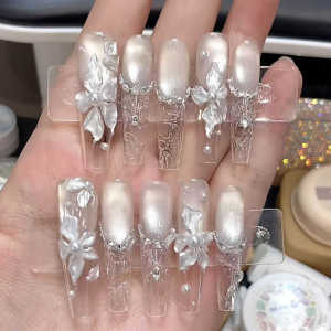 Butterfly Ice Flower Wearable Nail Art Hand-Painted Premium Detachable False Nails DIY Nail Tips Removable Nail Art Accessories
