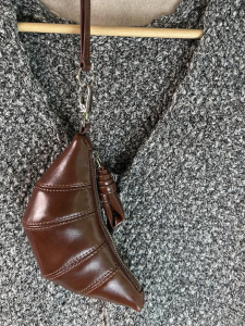 Retro Mini Neck Hanging Wallet Breadstick Corned Beef Horn Dumpling Shape Coin Purse Lipstick Earphone Bag Soft PU Leather