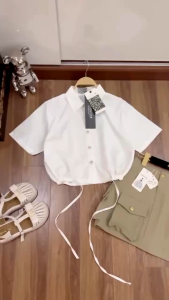 Set kaki croptop phối chân váy street style set năng động đi chơi mặc hè set áo croptop cổ bẻ thắt nơ mix chân váy ngắn Kaki có lót