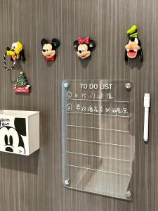 Refrigerator Magnetic Transparent Acrylic Memo Board