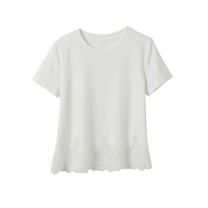 Versatile Slim-fit T-shirt
