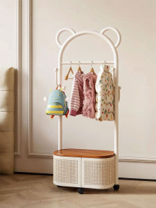 HM | Movable Simple Clothes Rack