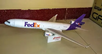 Non-Complete Paper Model McDonnell Douglas MD-11 Fedex Federal Express Airplane 1:72 Scale 1:100 Size Assembly Required Toy