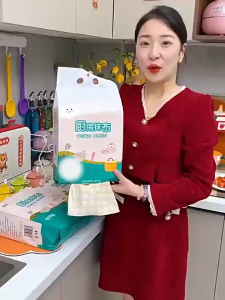 100 ปั๊ม ！！！ผ้าเช็ดจานใช้แล้วทิ้งติดผนัง ซับน้ำมันได้ดี หนา ล้างทำความสะอาดได้ ผ้าเช็ดครัว