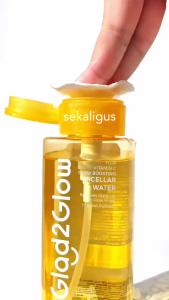Glad2Glow Micellar Water Yuja Vitamin C Glow Boosting 300ml - Membersihkan Makeup dan Kotoran Diwajah