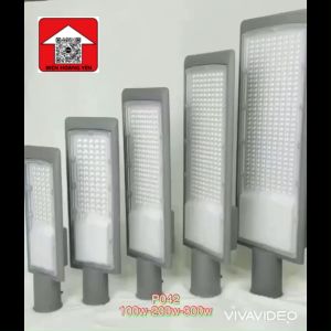Đèn đường SMD siêu sáng 100W-200W-300W dùng điện 220v. Bảo hành 12 tháng