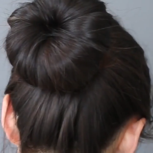 SG Stock 1pc Magic Hair Donut Bun Tools Styling Bun Maker Sponge Roller Ballet Dance Sock Bun Updo