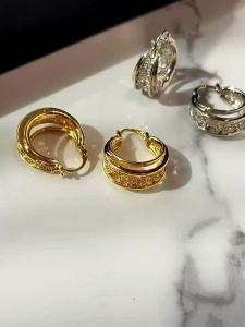 GOOYNN | Bông Tai Hoa Văn Rỗng Hình Mũi Kéo Phong Cách Pháp Cổ Điển