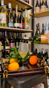 Rượu vang trắng Nam Phi  Imbuko Chenin Blanc– Nồng độ 13.5% Alc 750ml - Nhập khẩu Chính Hãng