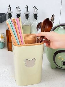 ที่เสียบมีดพลาสติกเกรดดี ที่เสียบมีด กล่องใส่มีดใส่ช้อน มีรูระบายอากาศได้ดี เป็นอุปกรณ์ถนอมของใช้ในครัว อุปกรณ์จัดเก็บเครื่องครัว จัดระเบียบในครัว