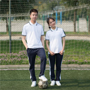 ชุดกีฬาฤดูร้อนสำหรับนักเรียนมัธยมปลายและมัธยมต้น คอกลมแขนสั้นสีดำขาวน้ำเงิน กางเกงขาสั้นสีดำ ชุดนักเรียน สไตล์อื่นๆ