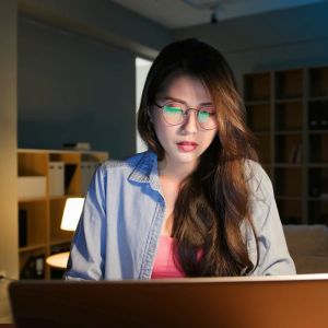 ชาอัญชัน ซองใหญ่ ซองเดียวอยู่ บำรุงสายตา ตาล้า ตาแห้ง เจ็บตา แสบตา เล่นมือถือนานมองไม่ชัด ซองใหญ่เข้มข้น โรงงานจัดส่งพร้อมส่งมาก