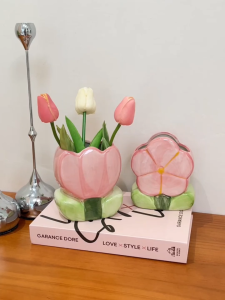 Tulip flower pen holder makeup brush bucket room dressing table desktop storage item office stationery storage rack