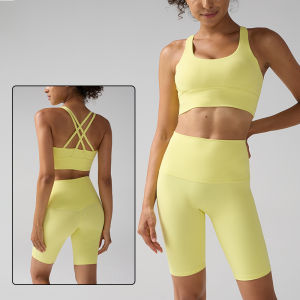 Bộ Quần Áo Tập Yoga Nữ 2 Món Gồm Áo Bra Lưng Chéo Và Quần Cạp Cao Chất Liệu Thoáng Khí Màu Trơn Thích Hợp Cho Tập Luyện Thể Dục Chạy Bộ Và Tập Luyện Cường Độ Cao.