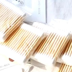 1แถม1 สำลีก้าน คอตตอนบัด 100 ก้าน สำลีอนามัย สำลีเช็ดเครื่องสำอาง ไม้ปั่นหู คัตตั้นบัดส์