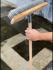 แปรงขัดพื้น แปรงลวดขัดพื้น หัวแปรงสแตนเลส แปรงลวดสเตนเลส ด้ามจับยาว ไม่ต้องก้ม  ทนทาน สําหรับทําความสะอาดพื้น ในร่ม กลางแจ้ง แปรงลวดสเตนเลส ด้ามจับยาว 120 ซม ความยาวขยาย 45 มม.