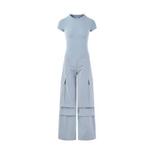 Bộ Quần Áo Thun Cổ Tròn Tay Ngắn Slim Fit Màu Xám Xanh và Quần Tây Rộng