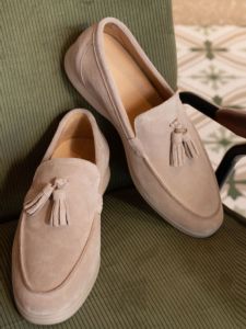 สบายๆ Loro รองเท้าผู้ชาย Retro กํามะหยี่หนัง Upsolle นุ่มสบายแฟชั่น Youth Party Wear