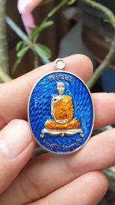 💥รับประกันแท้ เหรียญ รุ่น เจริญพร บล็อคไข่พิมพ์เต็มองค์ หลวงปู่โต๊ะ วัดถ้ำสิงโตทอง ปี 2565 เนื้ออัลปาก้าผิวกระจก ลงยาน้ำเงิน ลงยาจีวร