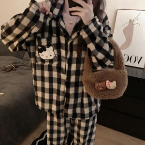 Thickened Coral Fleece Womens Sleepwear Set Home Clothes Long Sleeve Cartoon Open Cardigan Home Suit Hanqianuo Brand