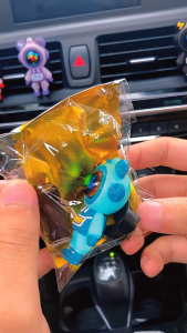 Kawaii Astronaut Car Air Freshener – Cute & Cosmic Fragrance for Your Ride!