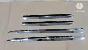 Nẹp sườn xe Veloz AVANZA 2022 2023 HÀNG CAP CẤP Inox ( bộ 4 cái )