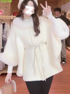 Áo Khoác Lông Sika Dày Rộng Tay Áo Hình Cánh Dơi Dài Vừa Phải Cho Nữ Mùa Thu 2024 Áo Khoác Ngoài Bằng Da Tổng Hợp Cổ Đứng