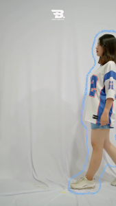 Jersey Outfit Boxy Lousina White Flower 09 Streetwear Oversize Vintage Retro Music NFL Style Skena