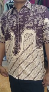 kemeja resmi. motif batik bahaan. mirco. tebal. tidak luntur.