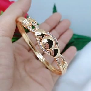 Gelang Tangan Bangle Wanita Titanium Xuping Perhiasan Aksesoris Fashion Lapis Emas Anti Karat R7-1A