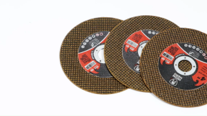 ใบตัดเหล็ก ตัดสเตนเลส 4 นิ้ว IRON HERO (107 mm) 1.2 มิล ใย 2 ชั้น เกรดพรีเมียม (ค่าส่งถูก) 1กล่องมี 50แผ่น